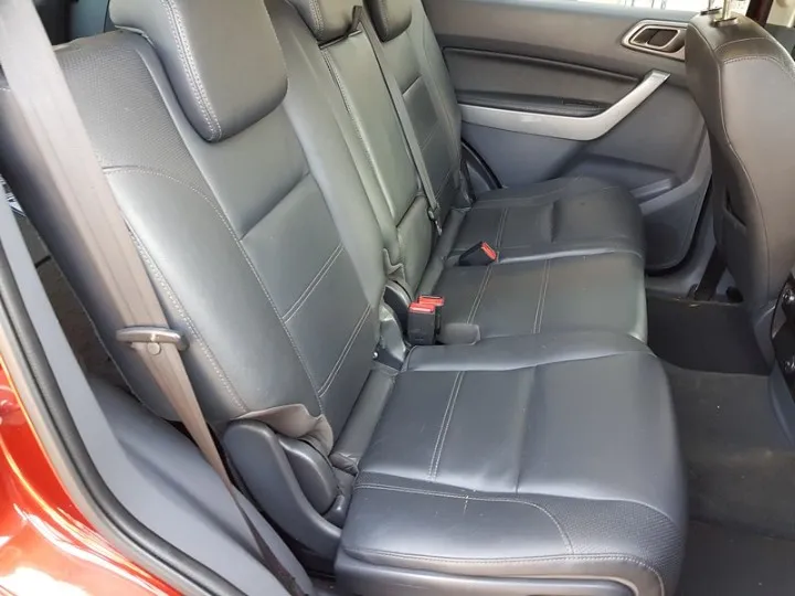 FORD EVEREST EVEREST 3.2 TDCi XLT 4X4 A/T - 9