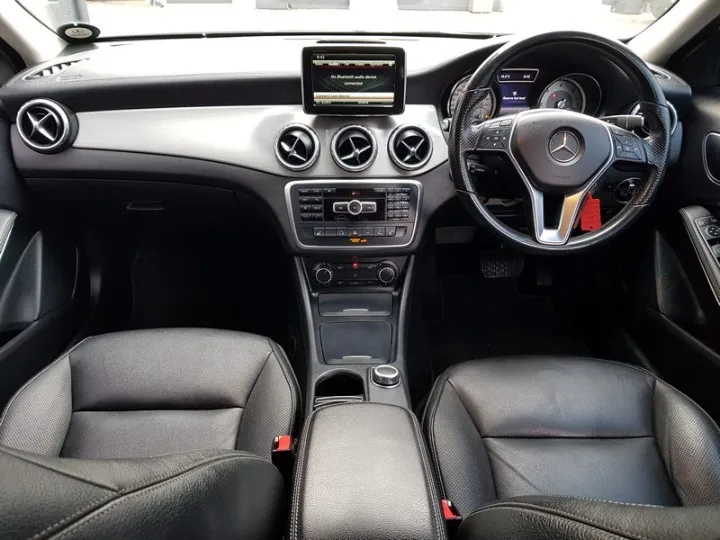 MERCEDES-BENZ GLA GLA 200 CDI A/T - 6