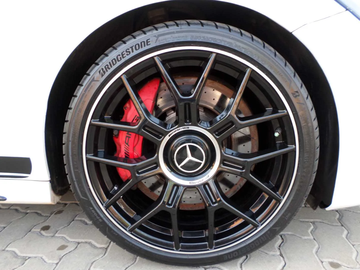 MERCEDES-BENZ C CLASS C CLASS (2014) C63 AMG S - 28
