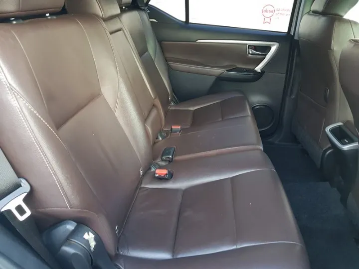 TOYOTA FORTUNER FORTUNER 2.8GD-6 R/B A/T - 6