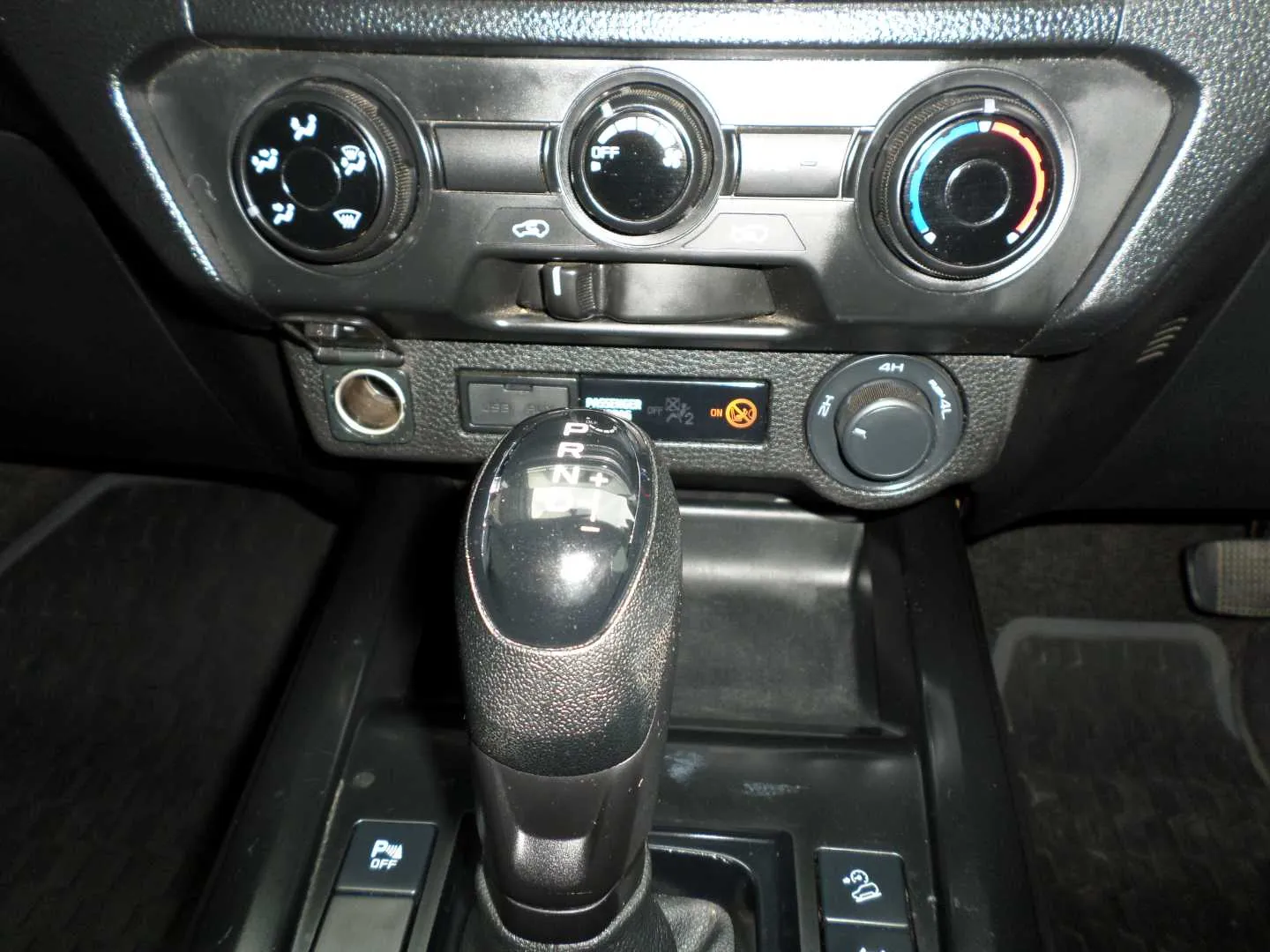 ISUZU D-MAX D-MAX 3.0 Ddi LS 4X4 A/T D/C P/U - 17