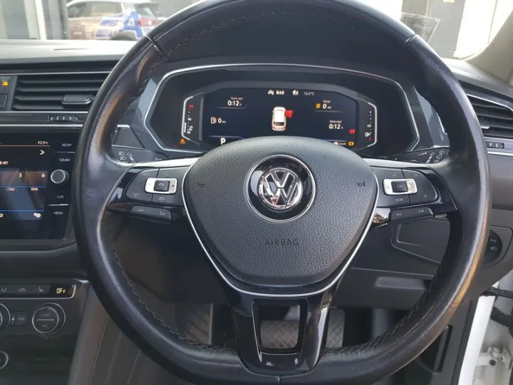 VOLKSWAGEN TIGUAN TIGUAN ALLSPACE 2.0 TSI C/LINE 4MOT DSG(132KW) - 11