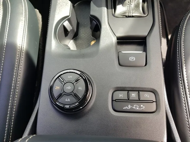 FORD EVEREST EVEREST 3.0D V6 PLATINUM AWD A/T - 10