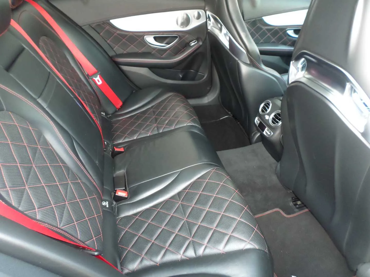 MERCEDES-BENZ C CLASS C CLASS (2014) C63 AMG S - 12