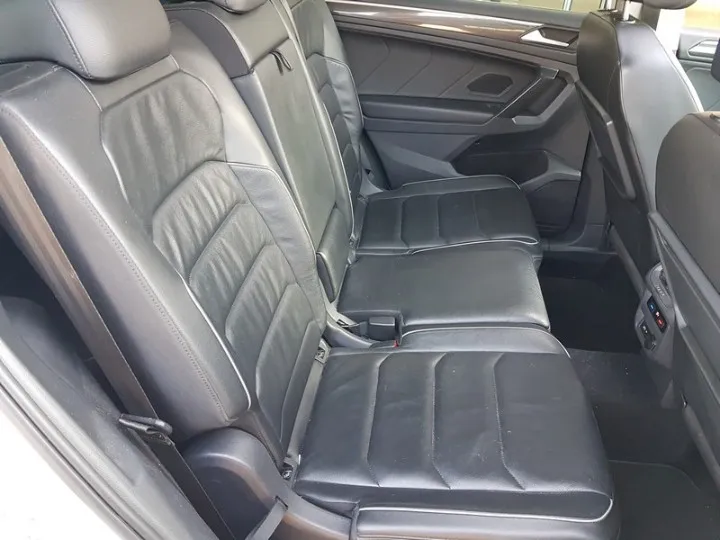 VOLKSWAGEN TIGUAN TIGUAN ALLSPACE 2.0 TSI C/LINE 4MOT DSG(132KW) - 18