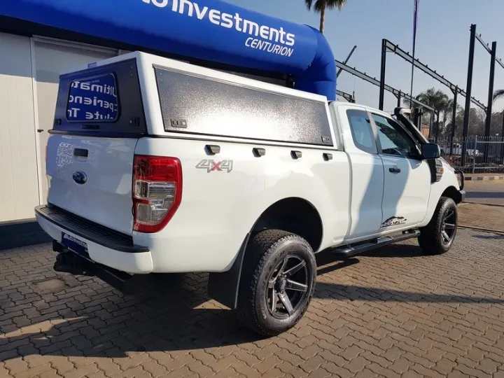 FORD RANGER RANGER 3.2TDCi XLS 4X4 A/T P/U SUP/CAB - 4