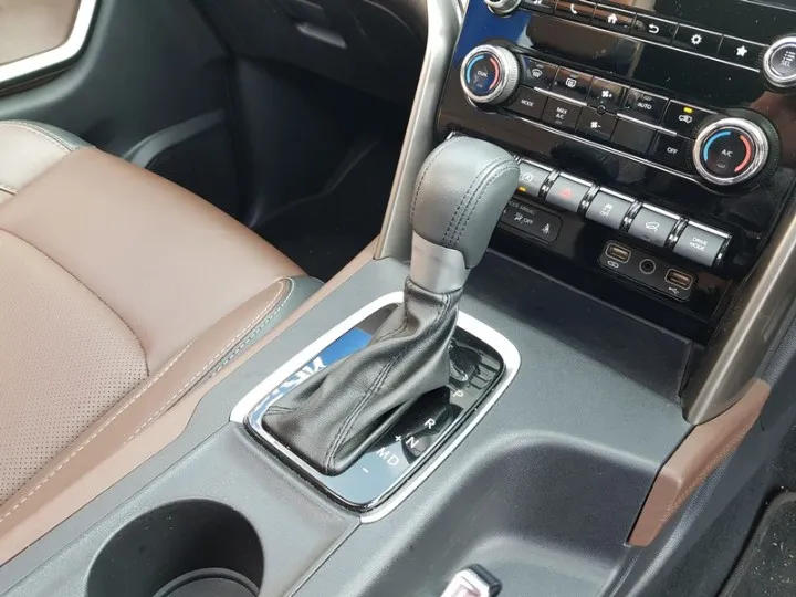 MAHINDRA SCORPIO-N SCORPIO-N 2.2D A/T (Z8) - 12
