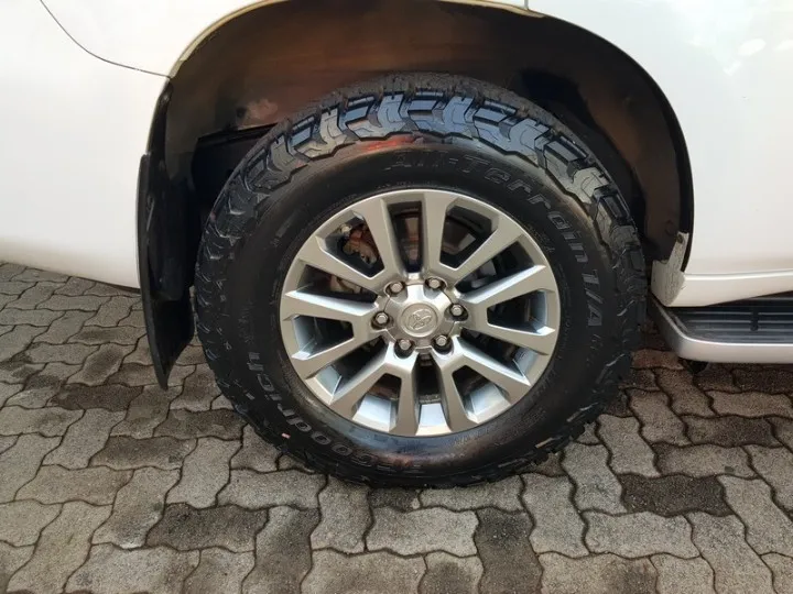 TOYOTA PRADO PRADO VX-L 2.8GD A/T - 20