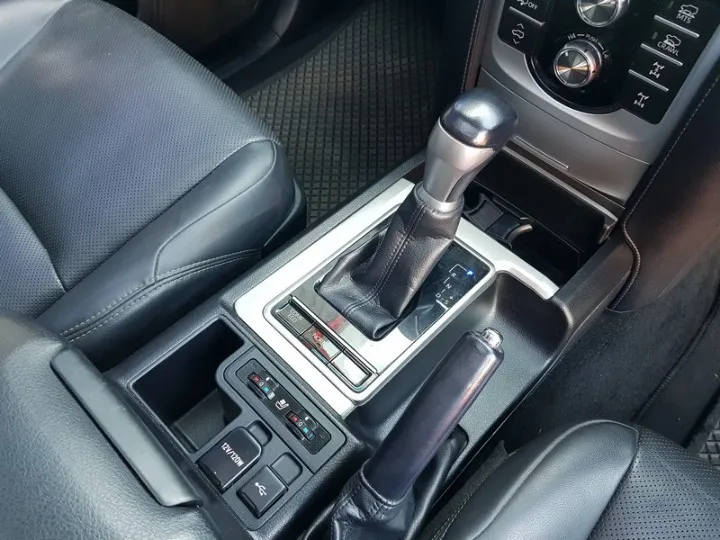 TOYOTA PRADO PRADO VX-L 2.8GD A/T - 15