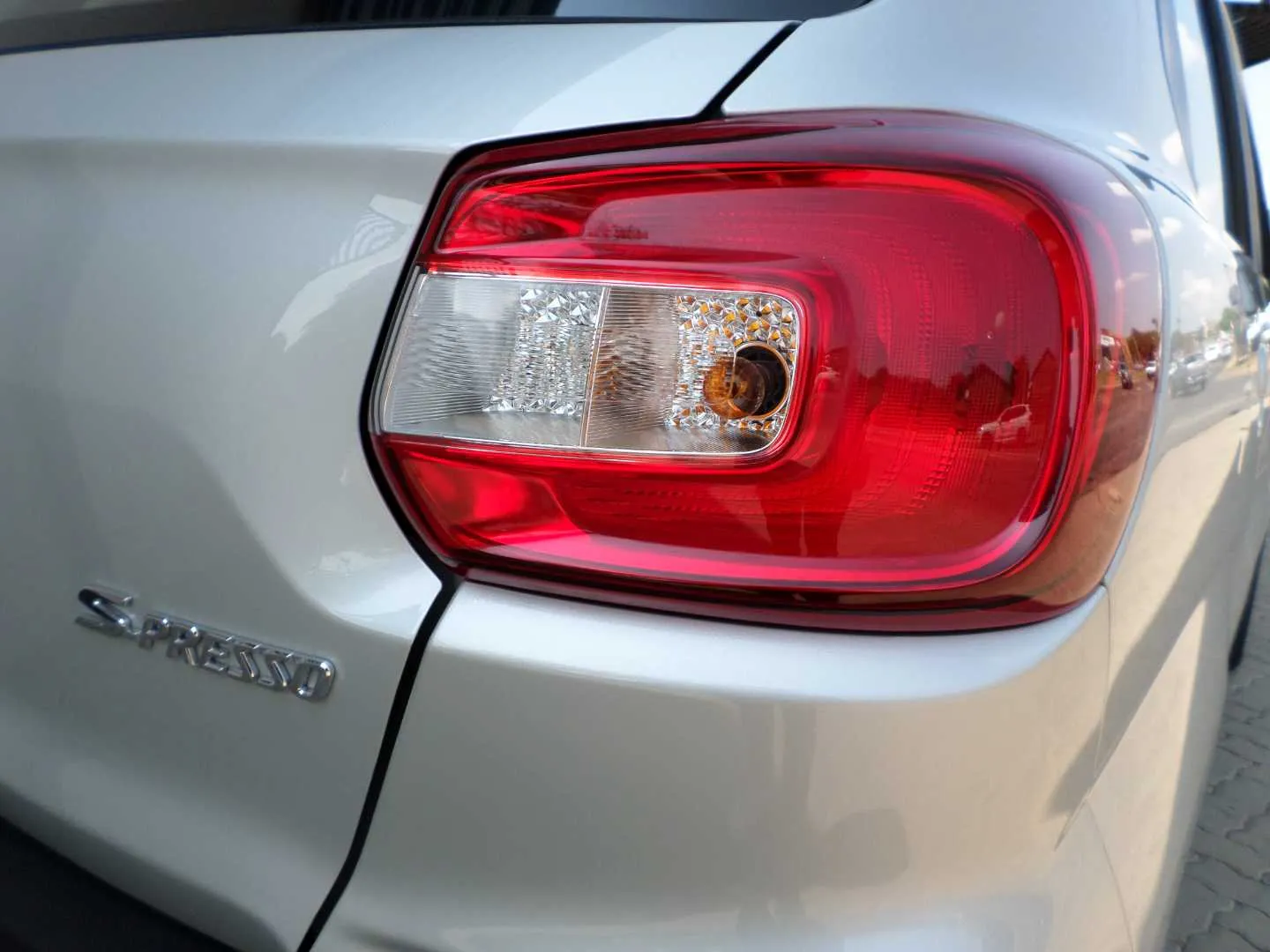 SUZUKI S-PRESSO S-PRESSO 1.0 GL+ AMT