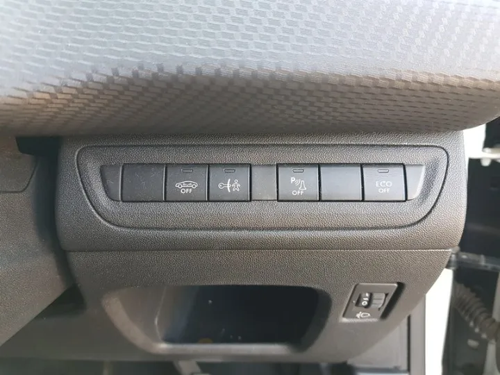 PEUGEOT 2008 2008 1.2T PURETECH GT-LINE A/T - 12