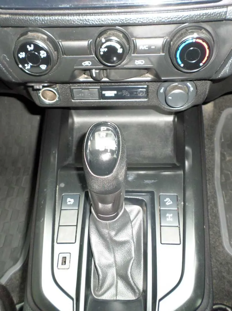 ISUZU D-MAX D-MAX 3.0 Ddi LS 4X4 A/T D/C P/U - 10