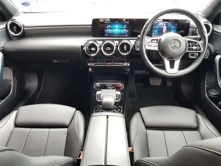 MERCEDES-BENZ A CLASS A CLASS A 200 A/T - 6