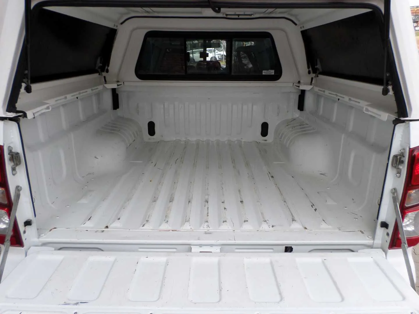 ISUZU D-MAX D-MAX 3.0 Ddi LS 4X4 A/T D/C P/U - 22