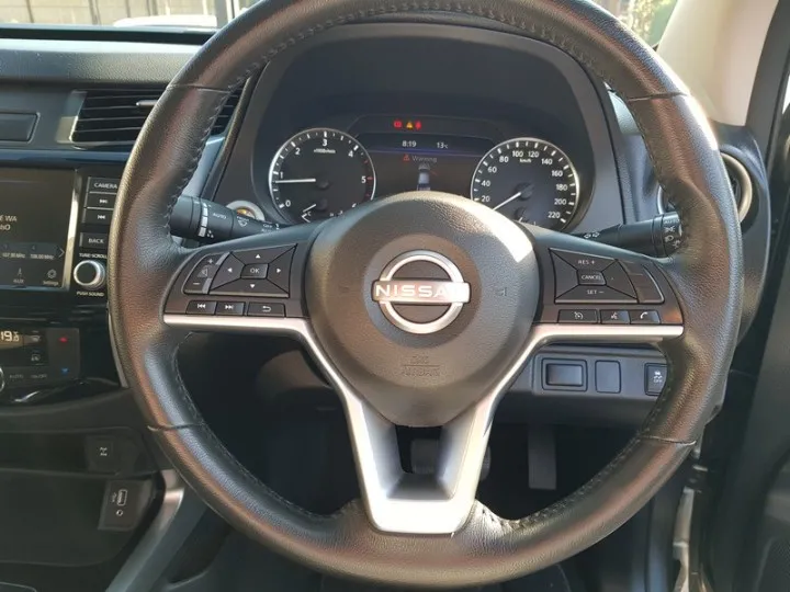 NISSAN NAVARA NAVARA 2.5DDTI LE A/T D/C P/U - 13