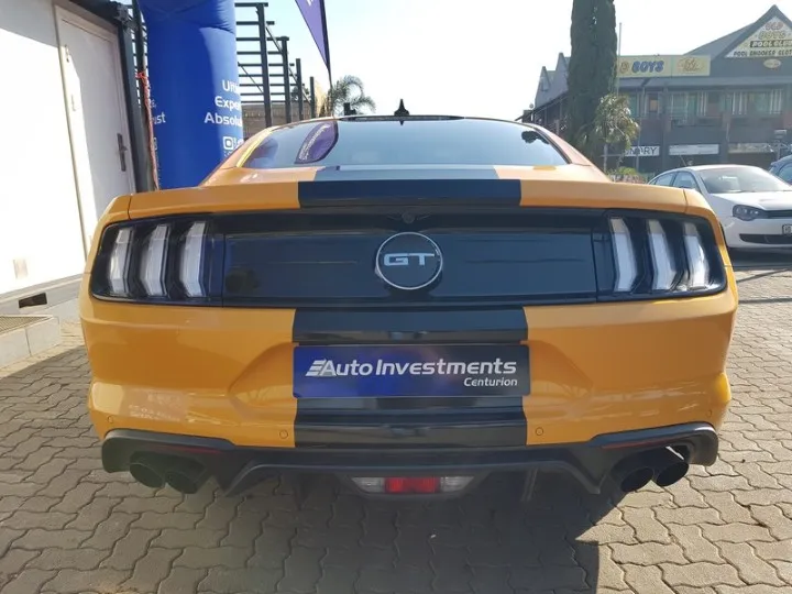 Ford Mustang Mustang 5.0 GT A/T - 5