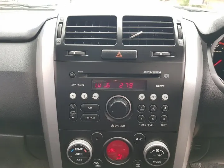 SUZUKI VITARA VITARA GRAND VITARA 2.4 DUNE - 6