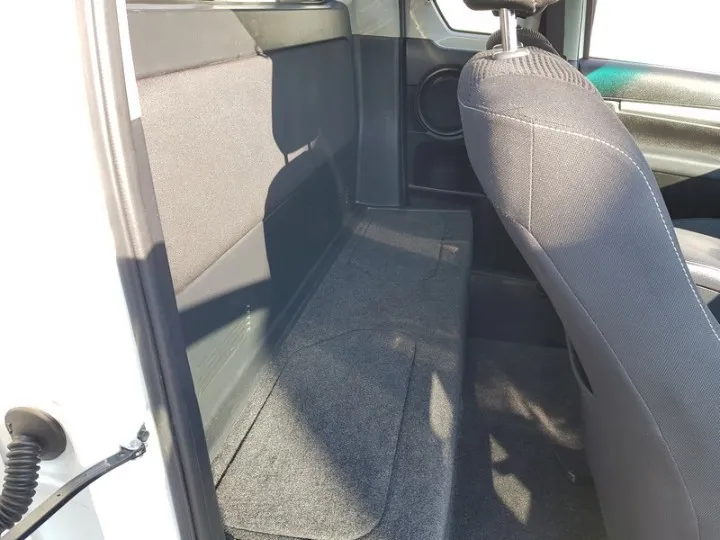 TOYOTA HILUX HILUX 2.4 GD-6 RB RAIDER A/T P/U E/CAB - 7