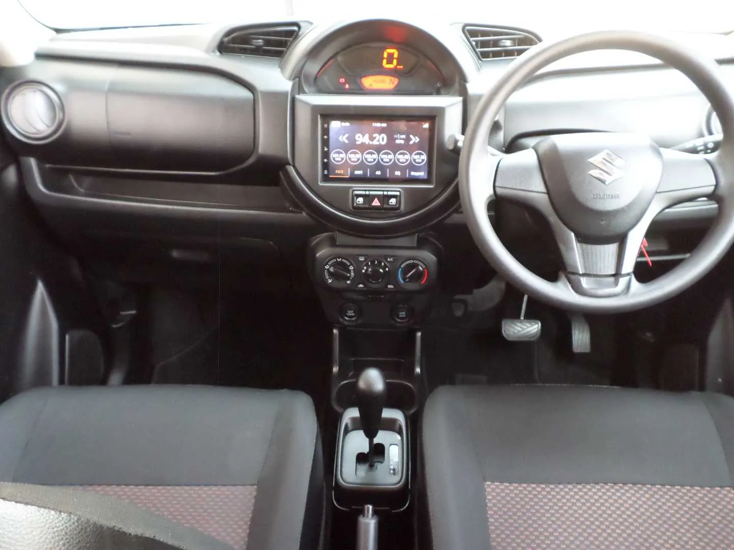 SUZUKI S-PRESSO S-PRESSO 1.0 GL+ AMT