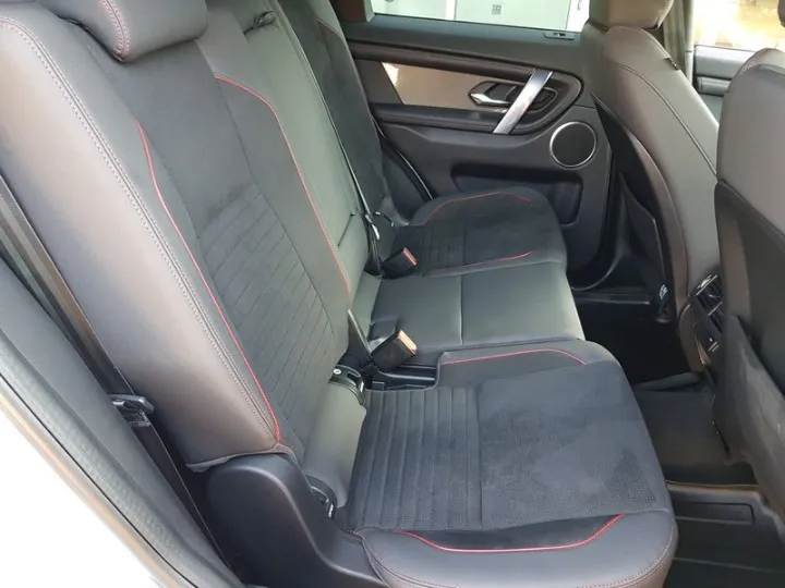 LAND ROVER DISCOVERY SPORT DISCOVERY SPORT 2.0D SE R-DYNAMIC (D180) - 11