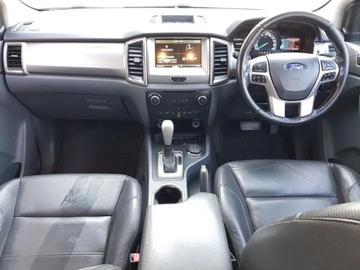 FORD EVEREST EVEREST 3.2 TDCi XLT 4X4 A/T - 13