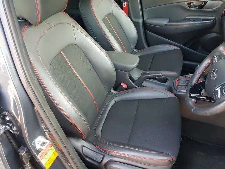 HYUNDAI KONA KONA 2.0 EXECUTIVE A/T - 10